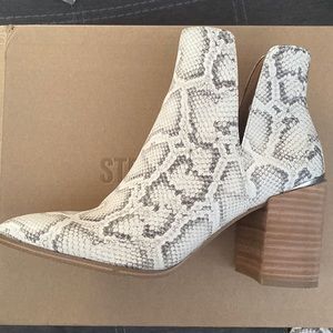 Steve Madden Kaylah Bootie